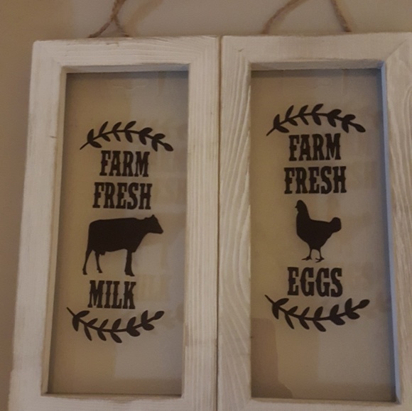 1Kingdom Boutique Other - 1Kingdomboutique wood decor